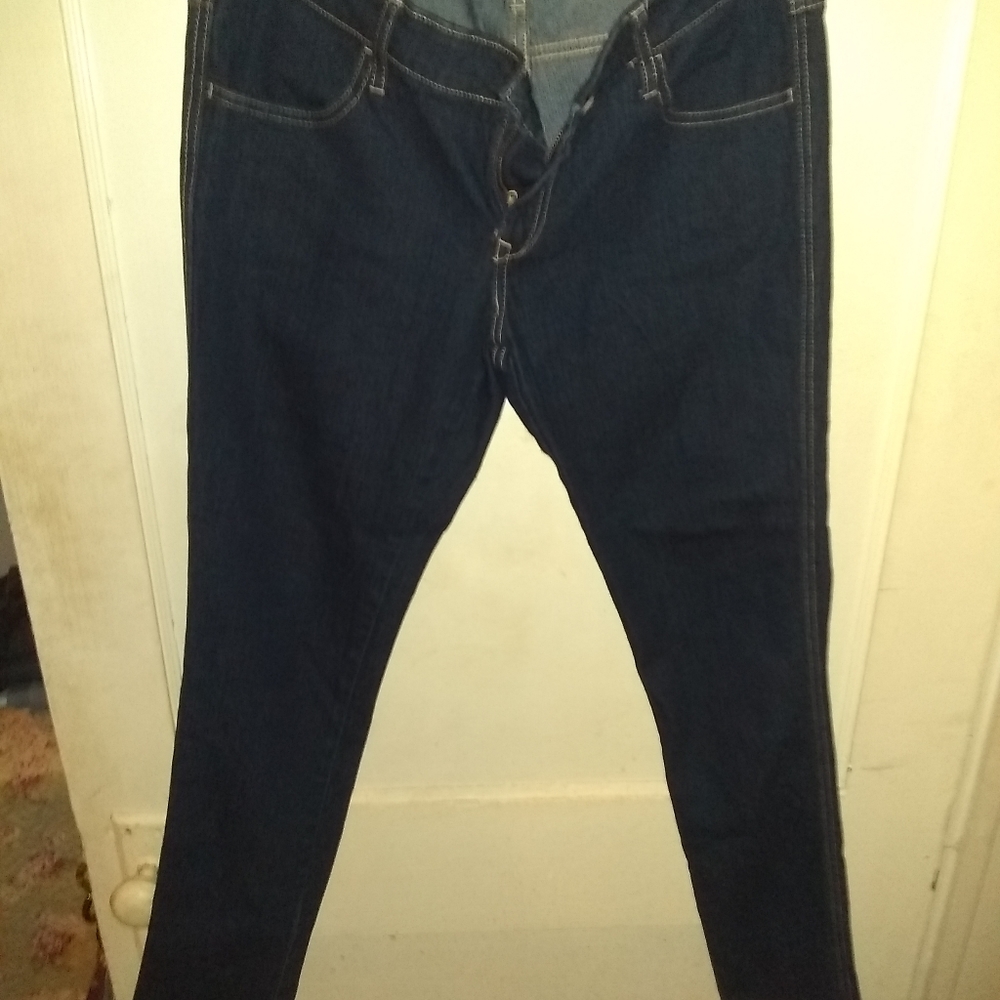 Sqin Waist Low Leg Slim Jeans